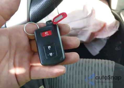 2021 Toyota 4Runner Sr5 z USA, uszkodzony, nr VIN JTEMU5JR3M5902887